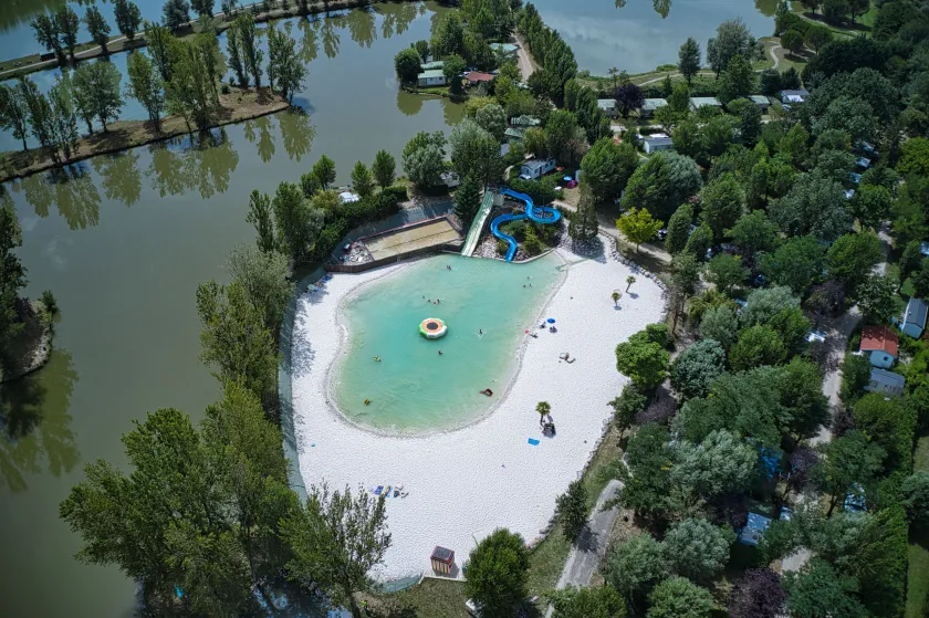 Camping Le Plan d'Eau Saint Charles